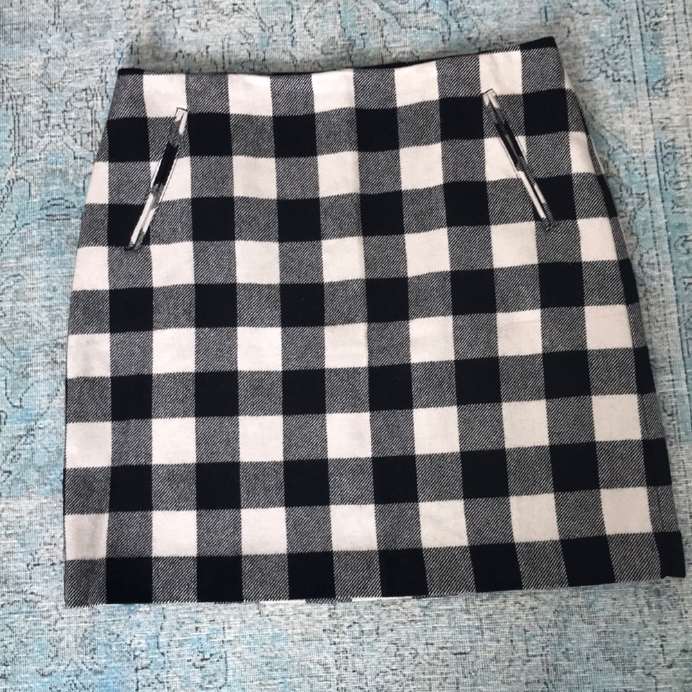 TALBOTS buffalo plaid black cream skirt size 12p